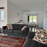 Casa Bella - A Charming House In بيت للعطل *
